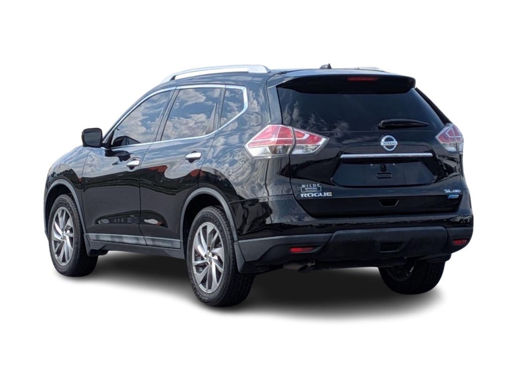 Thumbnail: 2015 Nissan Rogue - 4