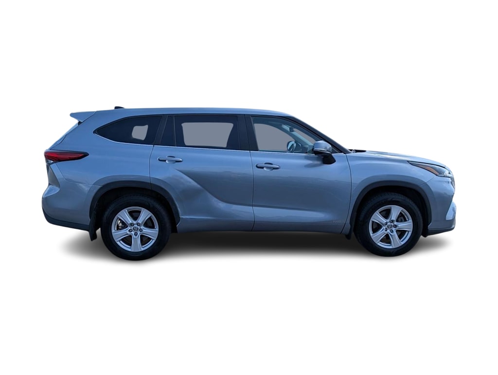 Thumbnail: 2023 Toyota Highlander - 19