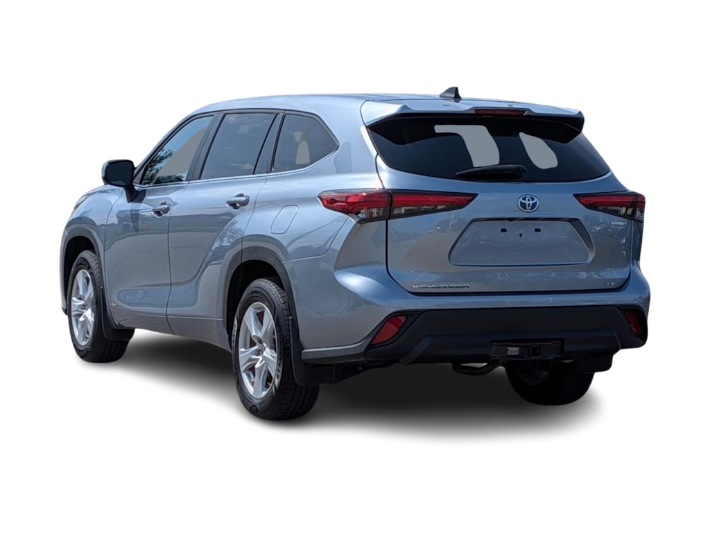 Thumbnail: 2023 Toyota Highlander - 4
