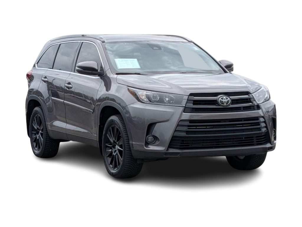 Thumbnail: 2019 Toyota Highlander - 22