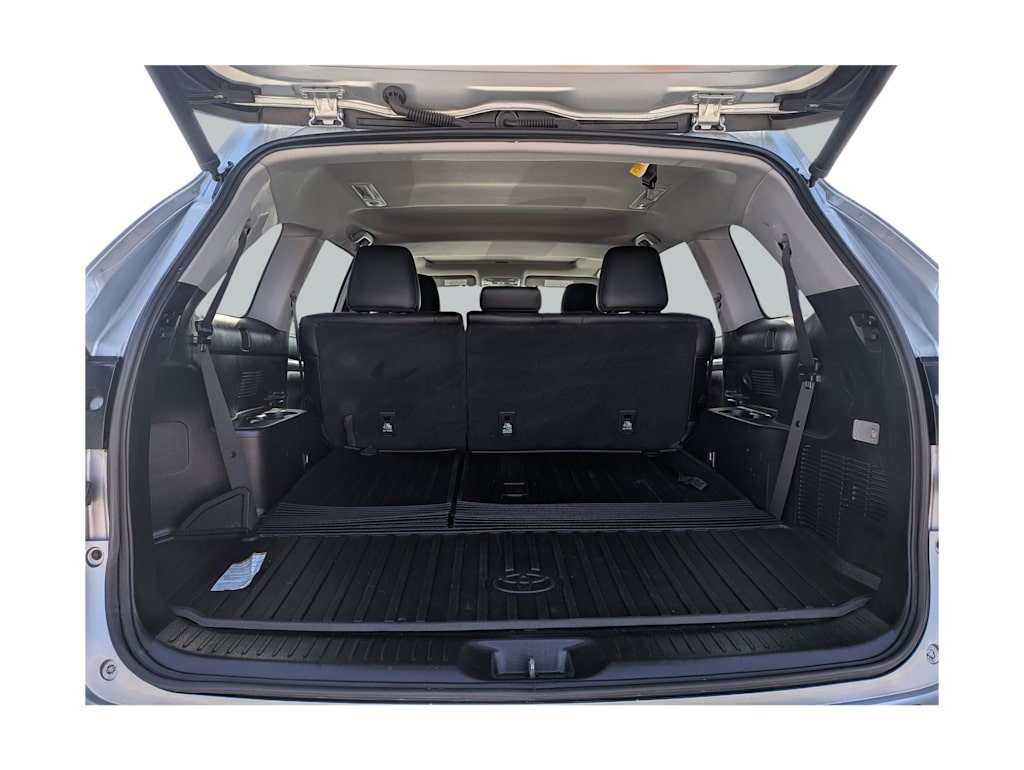 Thumbnail: 2018 Toyota Highlander - 17