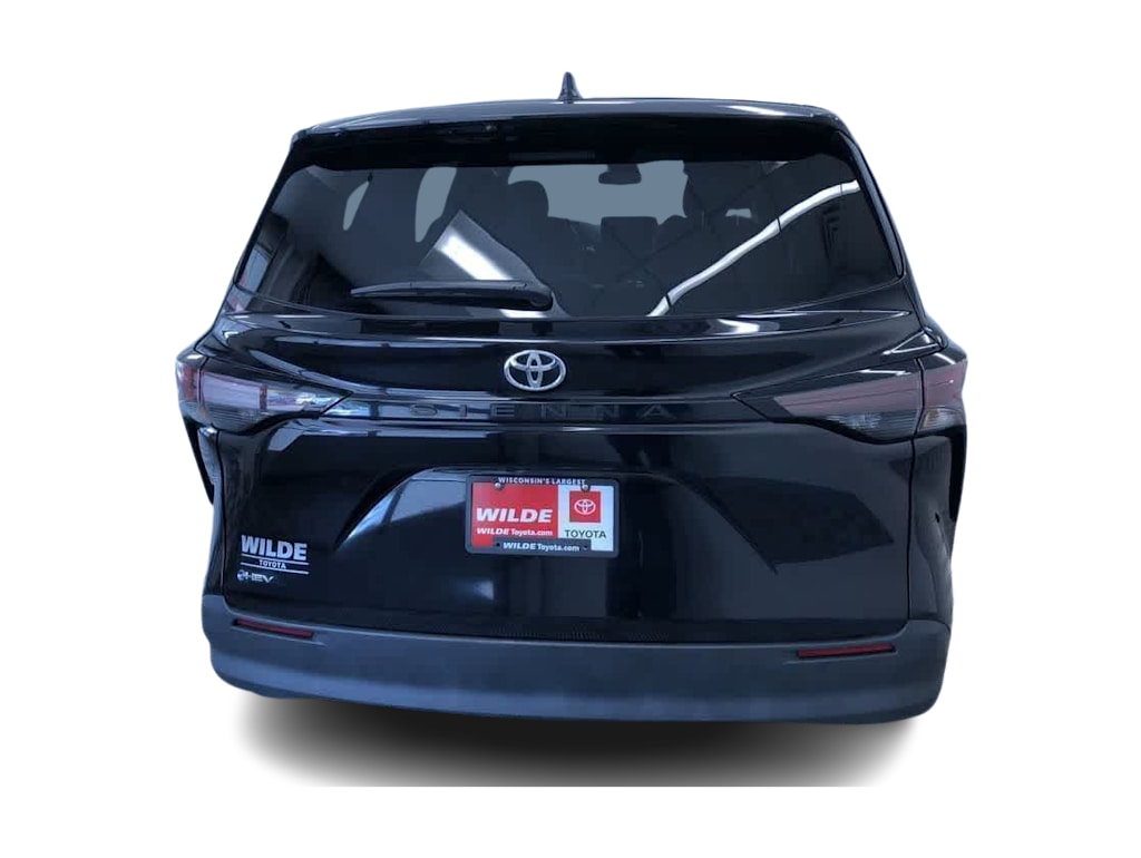 Thumbnail: 2026 Toyota Sienna - 5