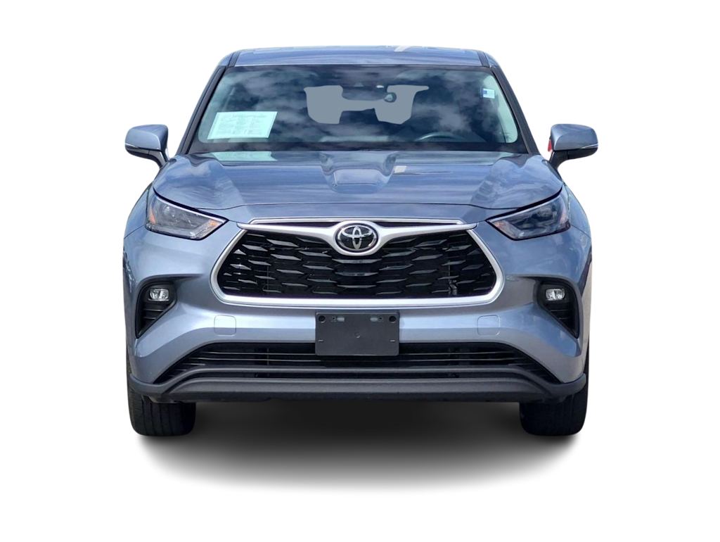 Thumbnail: 2022 Toyota Highlander - 22