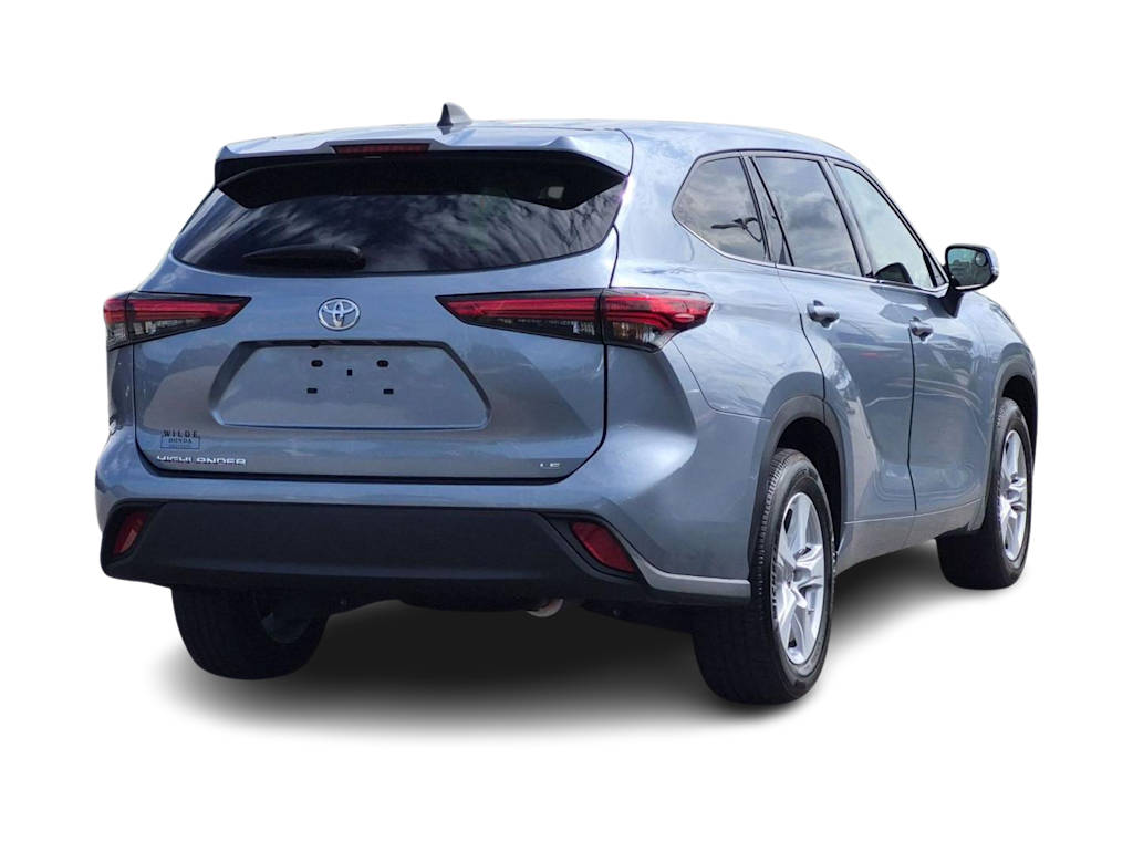 Thumbnail: 2022 Toyota Highlander - 19