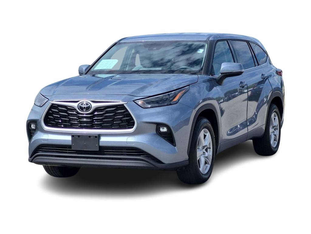 Thumbnail: 2022 Toyota Highlander - 23