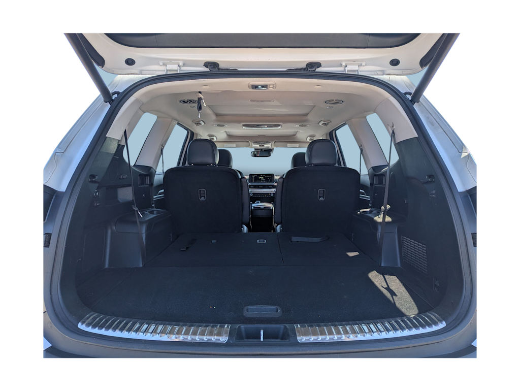 Thumbnail: 2020 Kia Telluride - 16