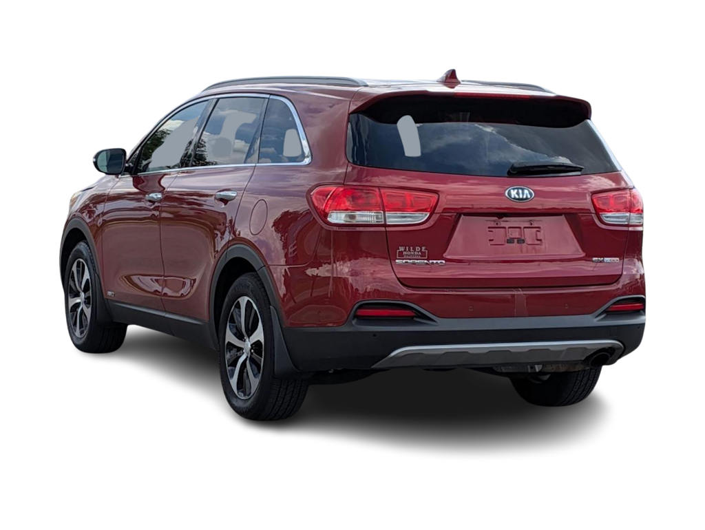 Thumbnail: 2016 Kia Sorento - 4