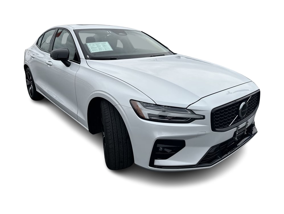 2024 Volvo S60 B5 Core 18