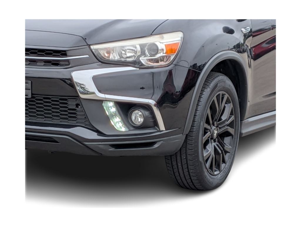 Thumbnail: 2018 Mitsubishi Outlander Sport - 23