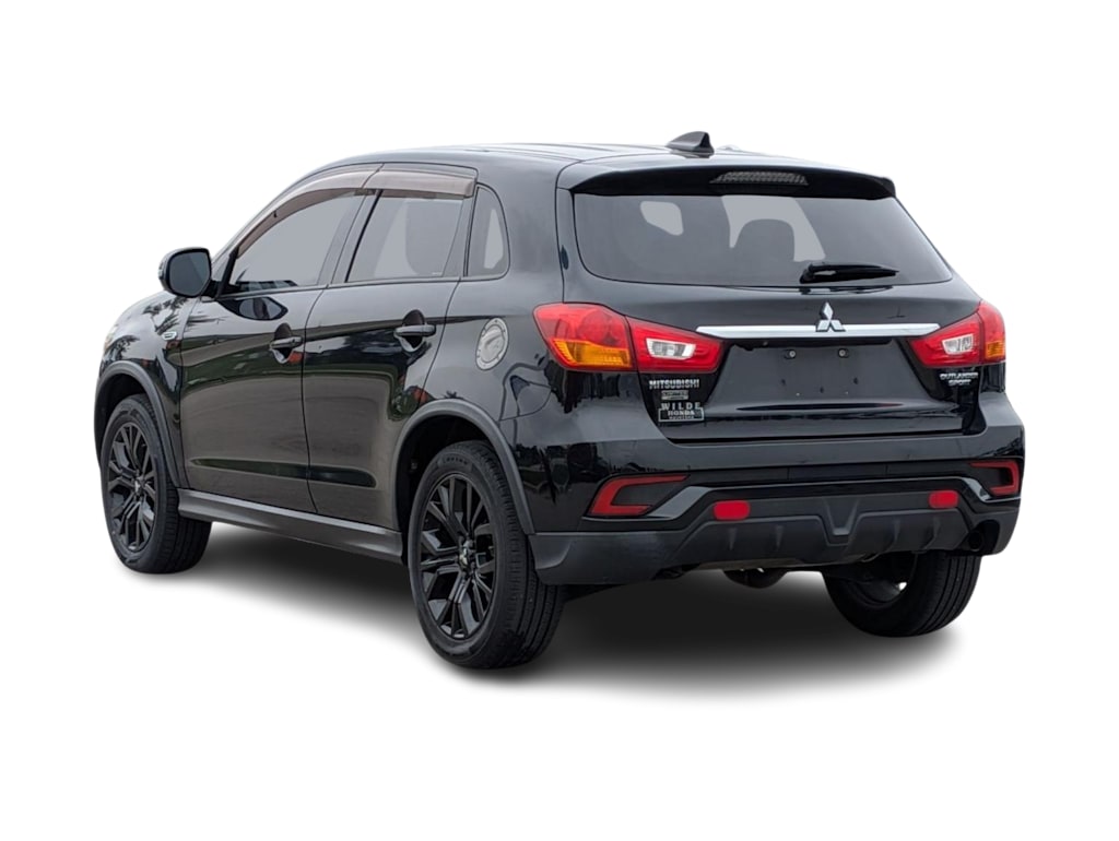 Thumbnail: 2018 Mitsubishi Outlander Sport - 4