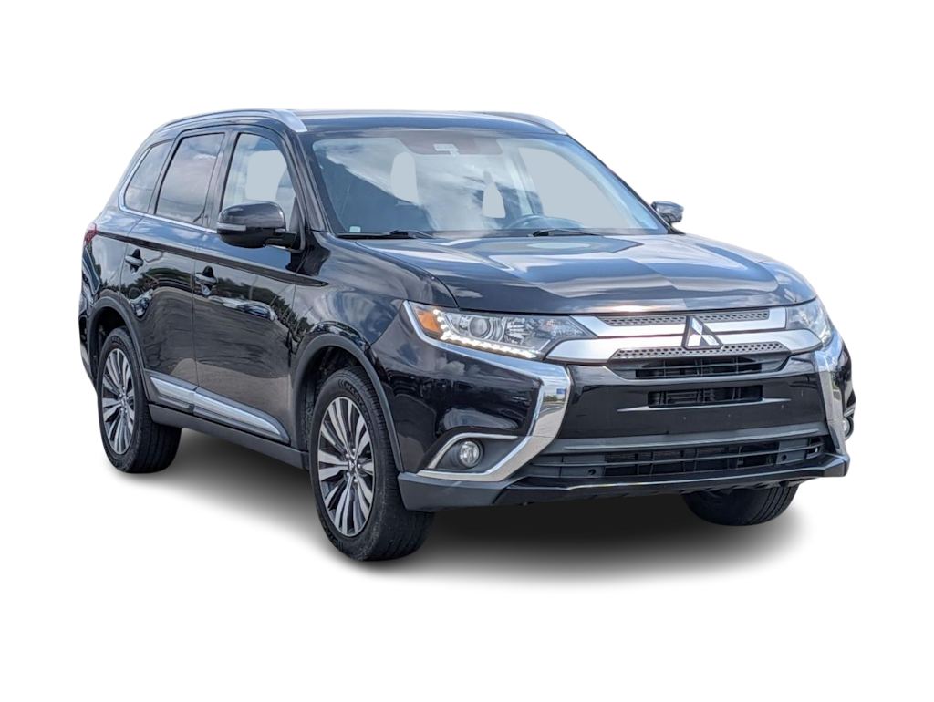 Thumbnail: 2020 Mitsubishi Outlander - 21