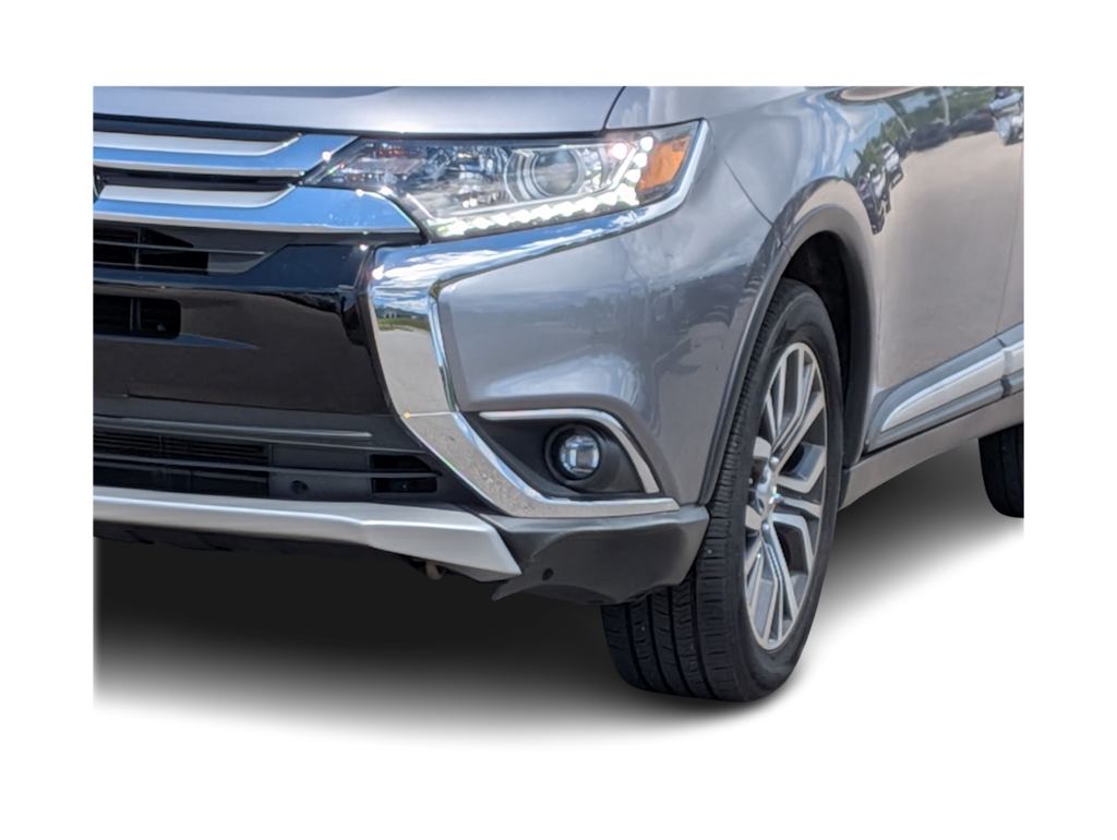 Thumbnail: 2017 Mitsubishi Outlander - 24