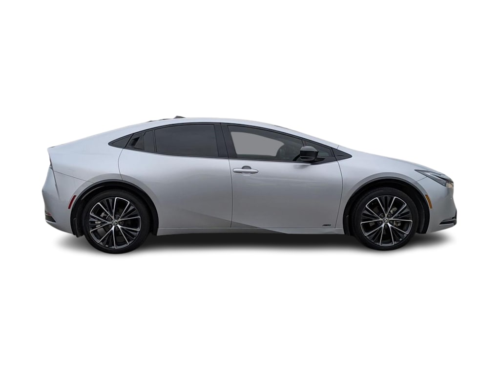 Thumbnail: 2024 Toyota Prius - 21