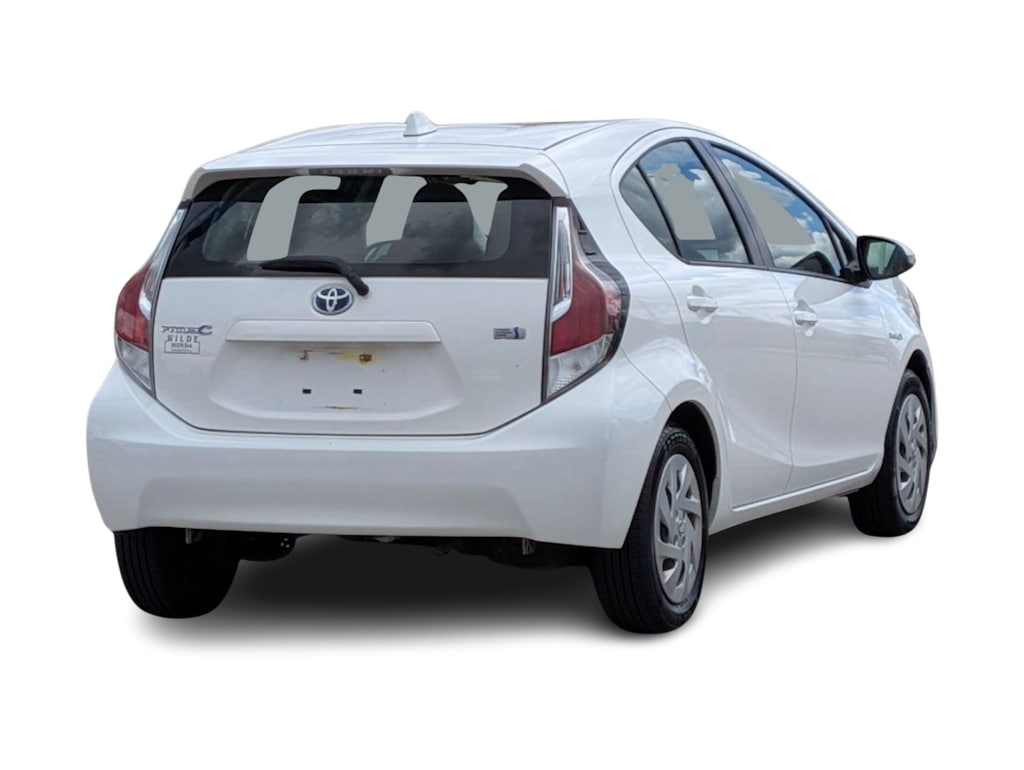 Thumbnail: 2016 Toyota Prius c - 20