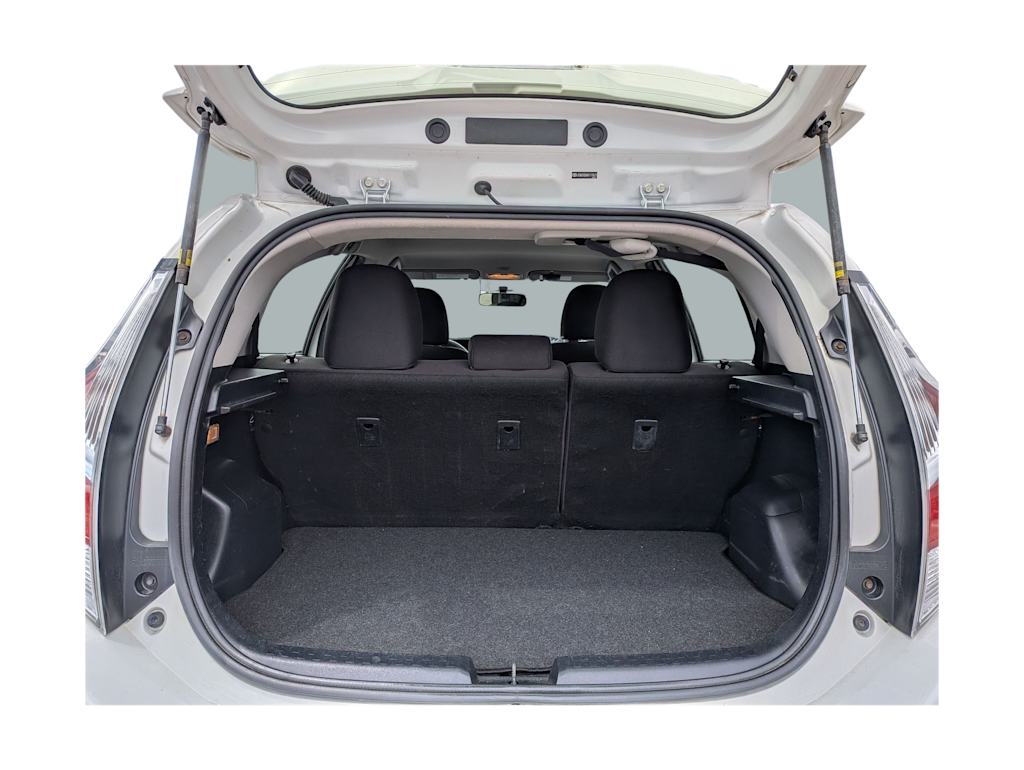 Thumbnail: 2016 Toyota Prius c - 17