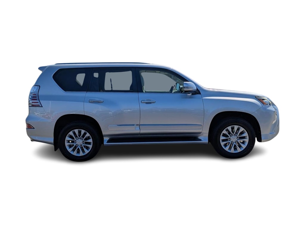 Thumbnail: 2016 Lexus GX - 21