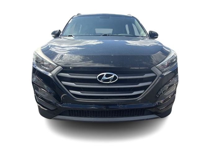 Thumbnail: 2016 Hyundai Tucson - 20