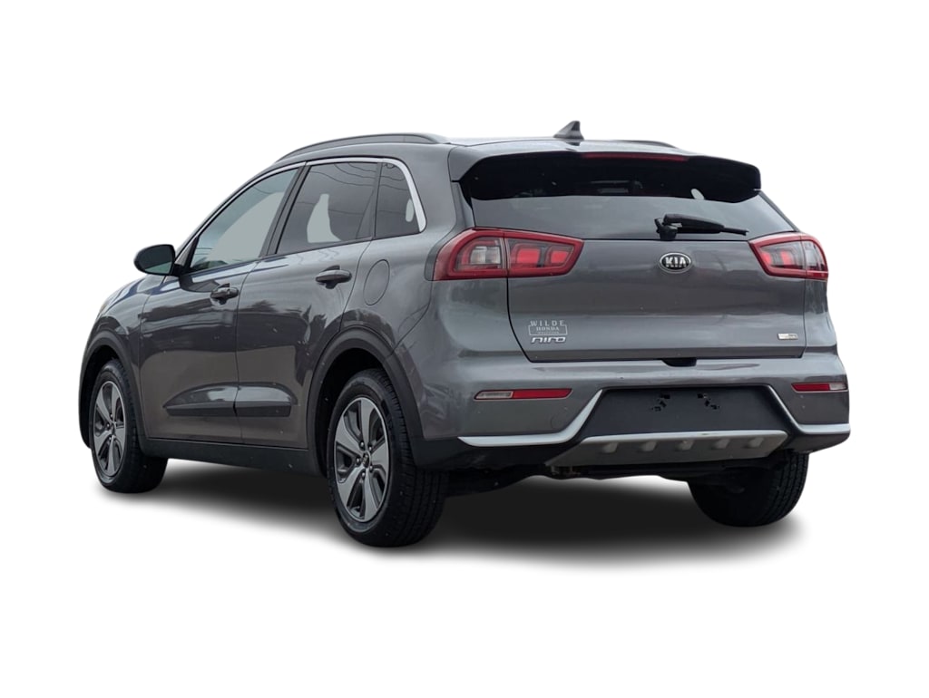 Thumbnail: 2017 Kia Niro - 4