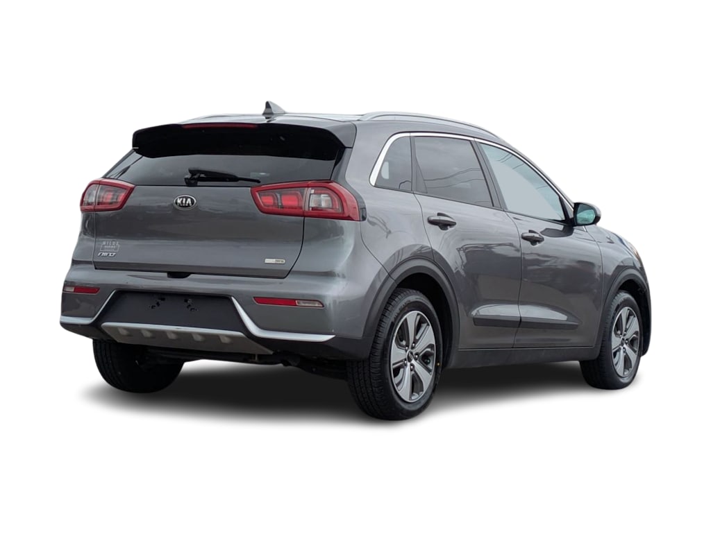 Thumbnail: 2017 Kia Niro - 19