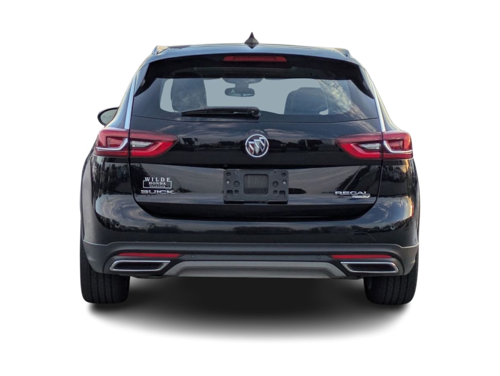 Thumbnail: 2018 Buick Regal - 5