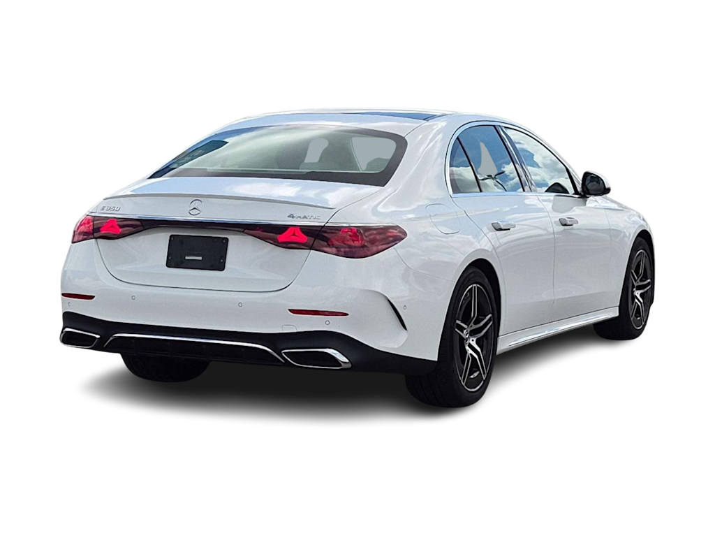 Thumbnail: 2024 Mercedes-Benz E-Class - 19