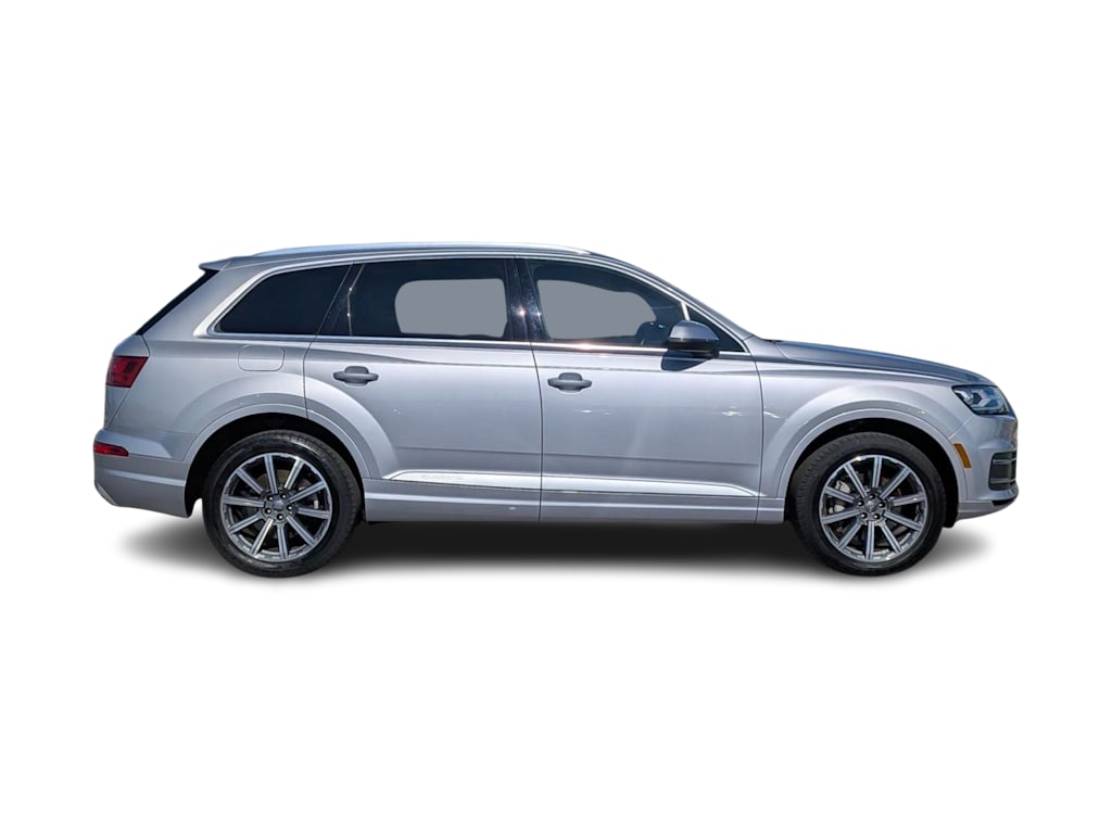 Thumbnail: 2019 Audi Q7 - 18