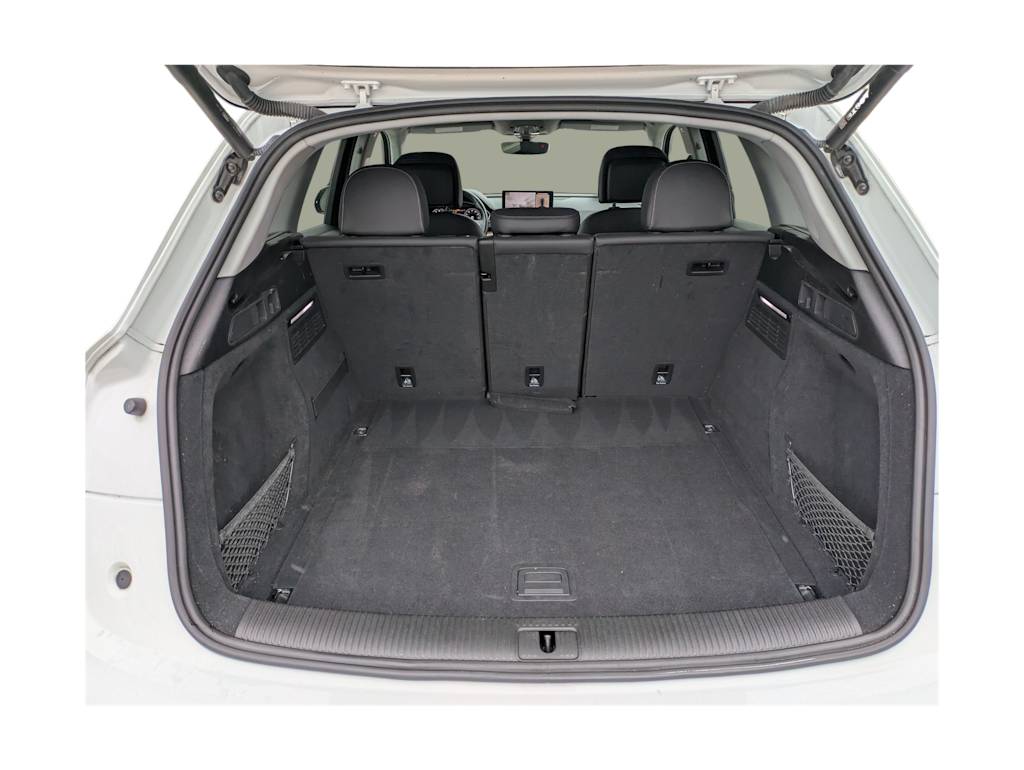 Thumbnail: 2023 Audi Q5 - 17