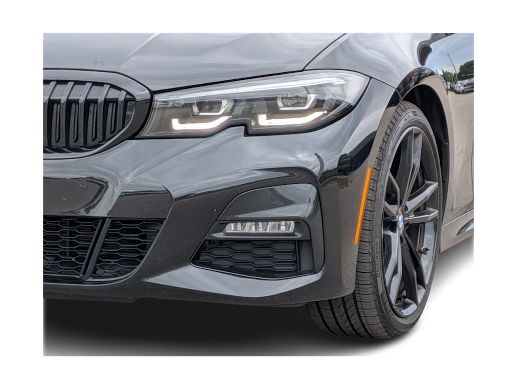 Thumbnail: 2022 BMW 3 Series - 24