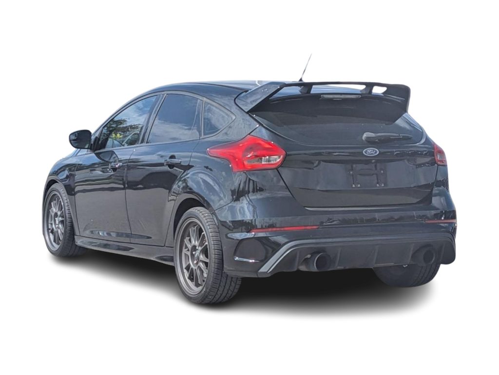 Thumbnail: 2017 Ford Focus - 4