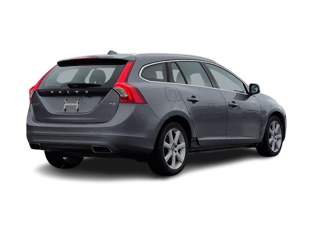 Thumbnail: 2017 Volvo V60 - 19