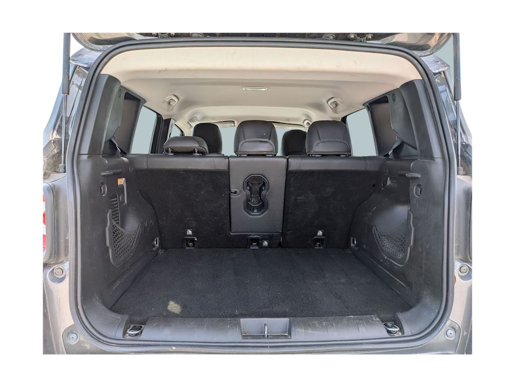 Thumbnail: 2019 Jeep Renegade - 17