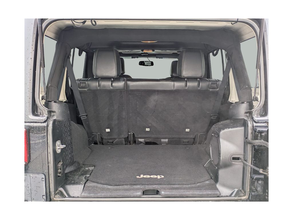 Thumbnail: 2014 Jeep Wrangler - 16