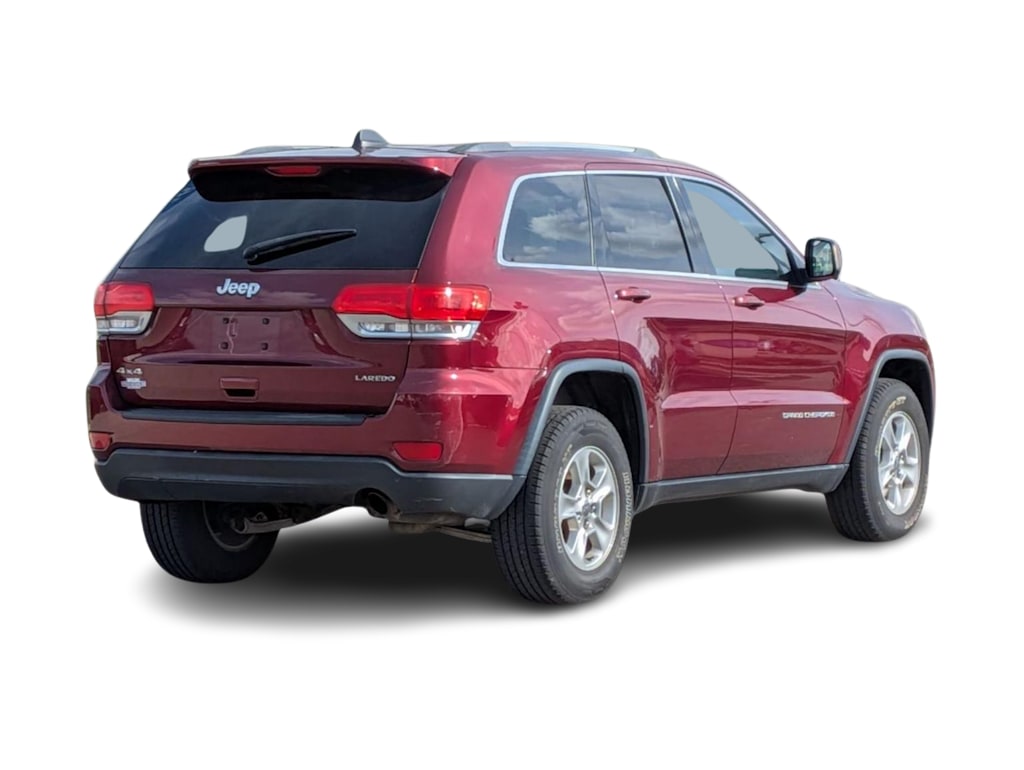 Thumbnail: 2016 Jeep Grand Cherokee - 17