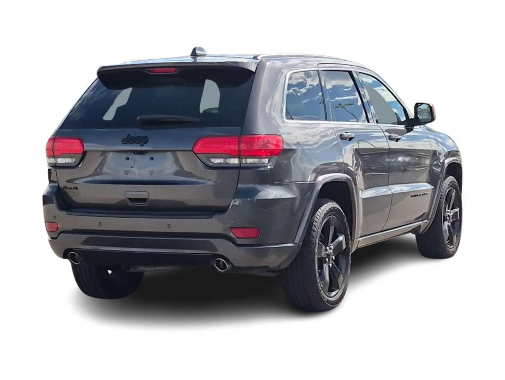 Thumbnail: 2015 Jeep Grand Cherokee - 20