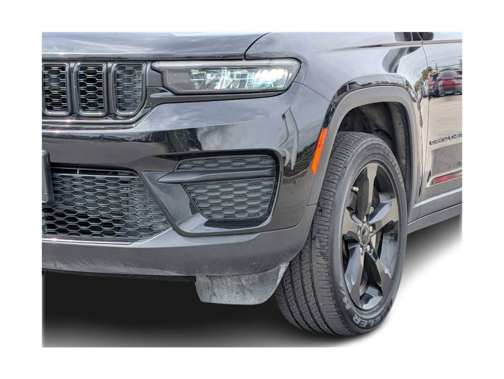 Thumbnail: 2023 Jeep Grand Cherokee - 24