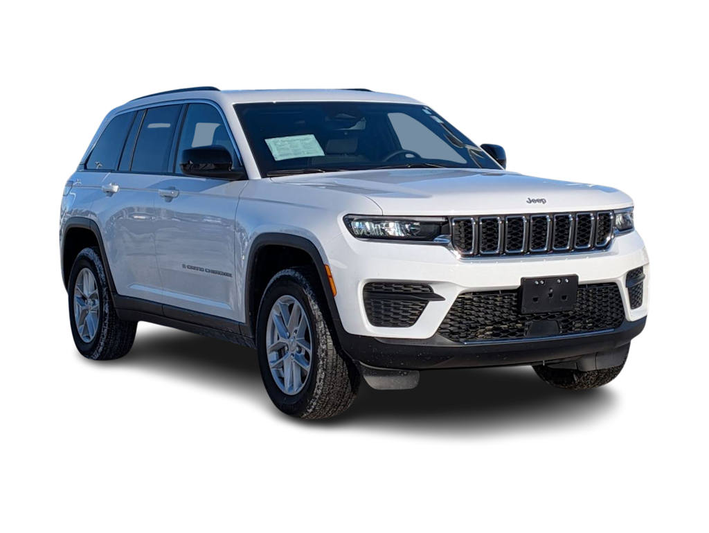 Thumbnail: 2024 Jeep Grand Cherokee - 19