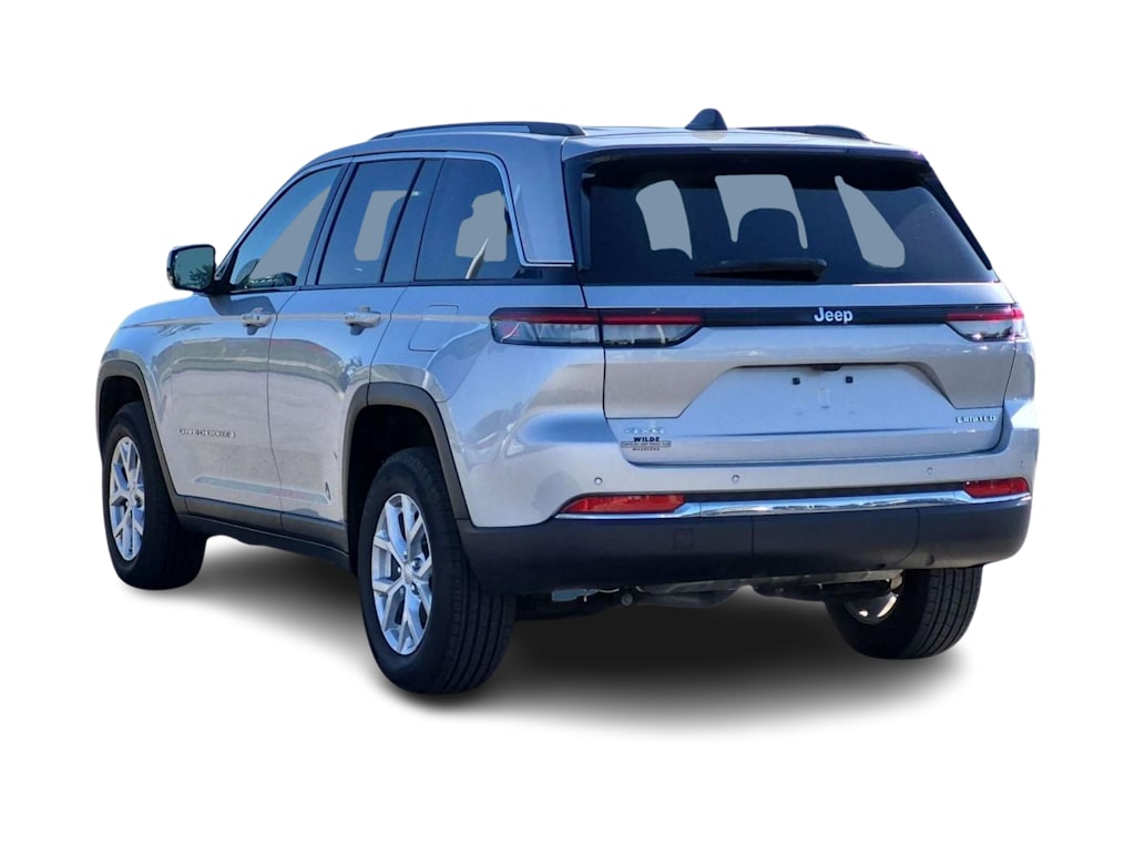 Thumbnail: 2023 Jeep Grand Cherokee - 4