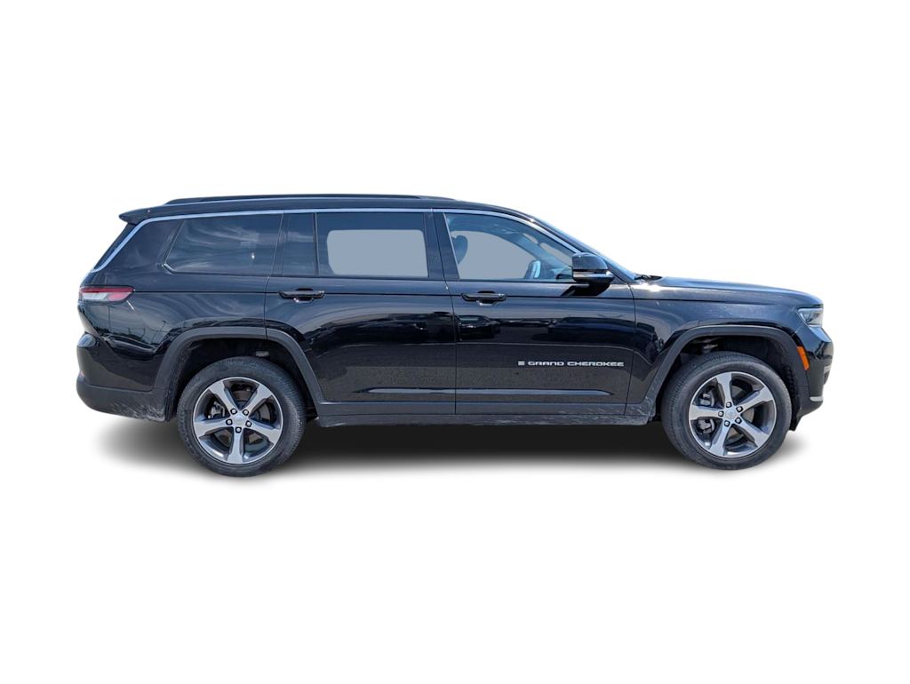 Thumbnail: 2025 Jeep Grand Cherokee L - 19