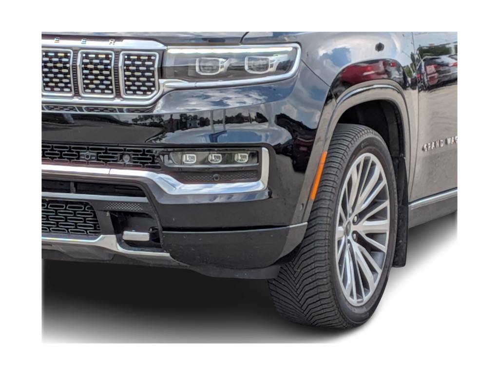 Thumbnail: 2023 Jeep Grand Wagoneer L - 23