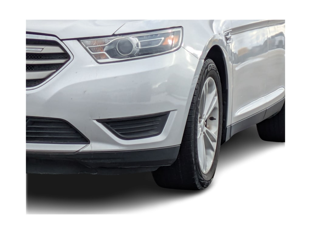 Thumbnail: 2017 Ford Taurus - 23