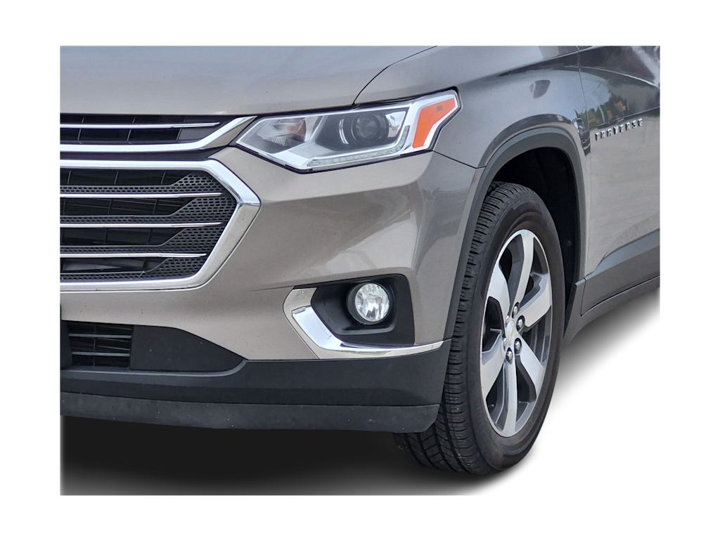 Thumbnail: 2018 Chevrolet Traverse - 24