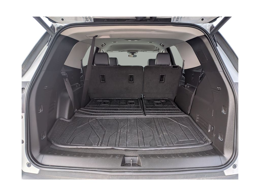 Thumbnail: 2019 Chevrolet Traverse - 16