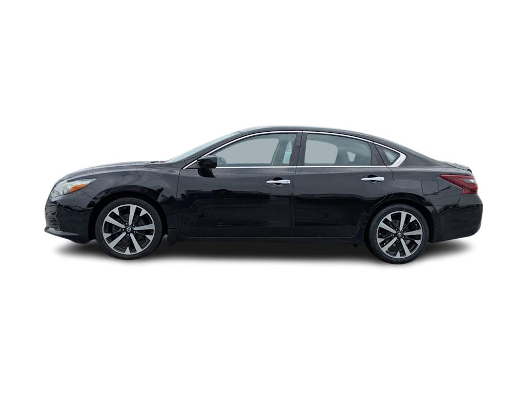 Thumbnail: 2018 Nissan Altima - 3