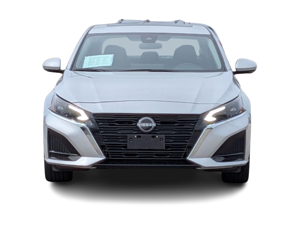 Thumbnail: 2023 Nissan Altima - 22