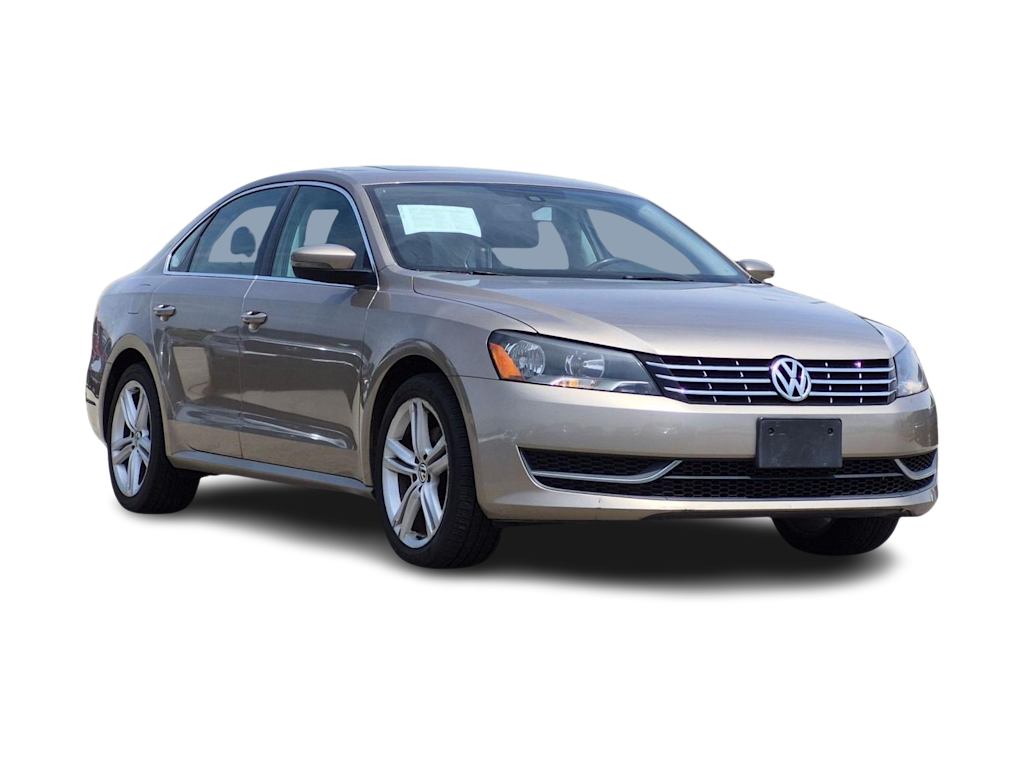 Thumbnail: 2015 Volkswagen Passat - 24
