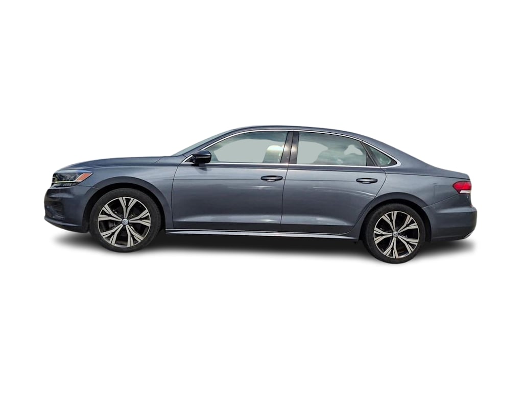 Thumbnail: 2022 Volkswagen Passat - 22