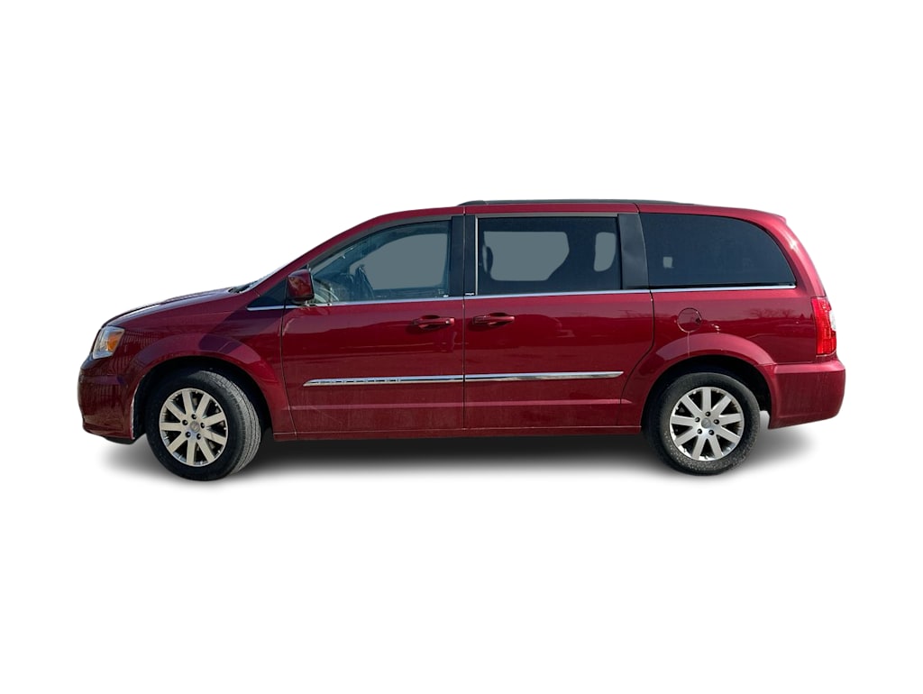 2014 Chrysler Town & Country Touring 12