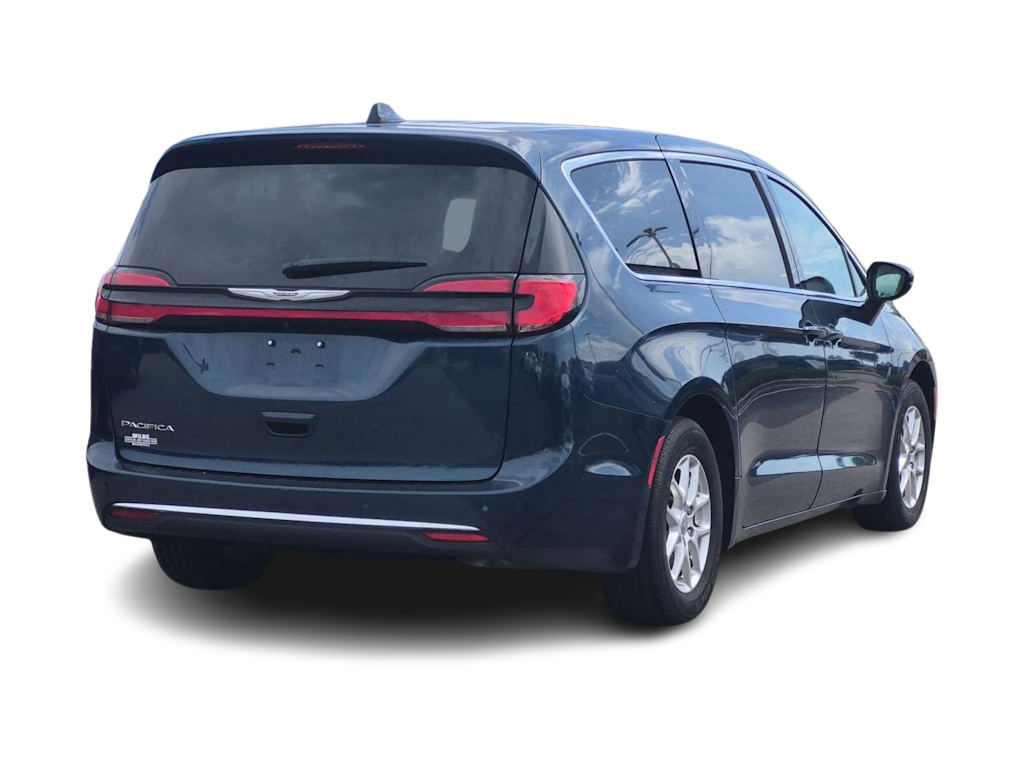 Thumbnail: 2024 Chrysler Pacifica - 19