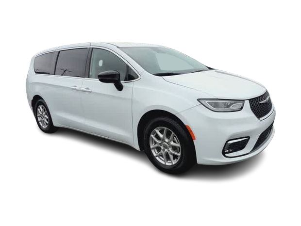 Thumbnail: 2024 Chrysler Pacifica - 17