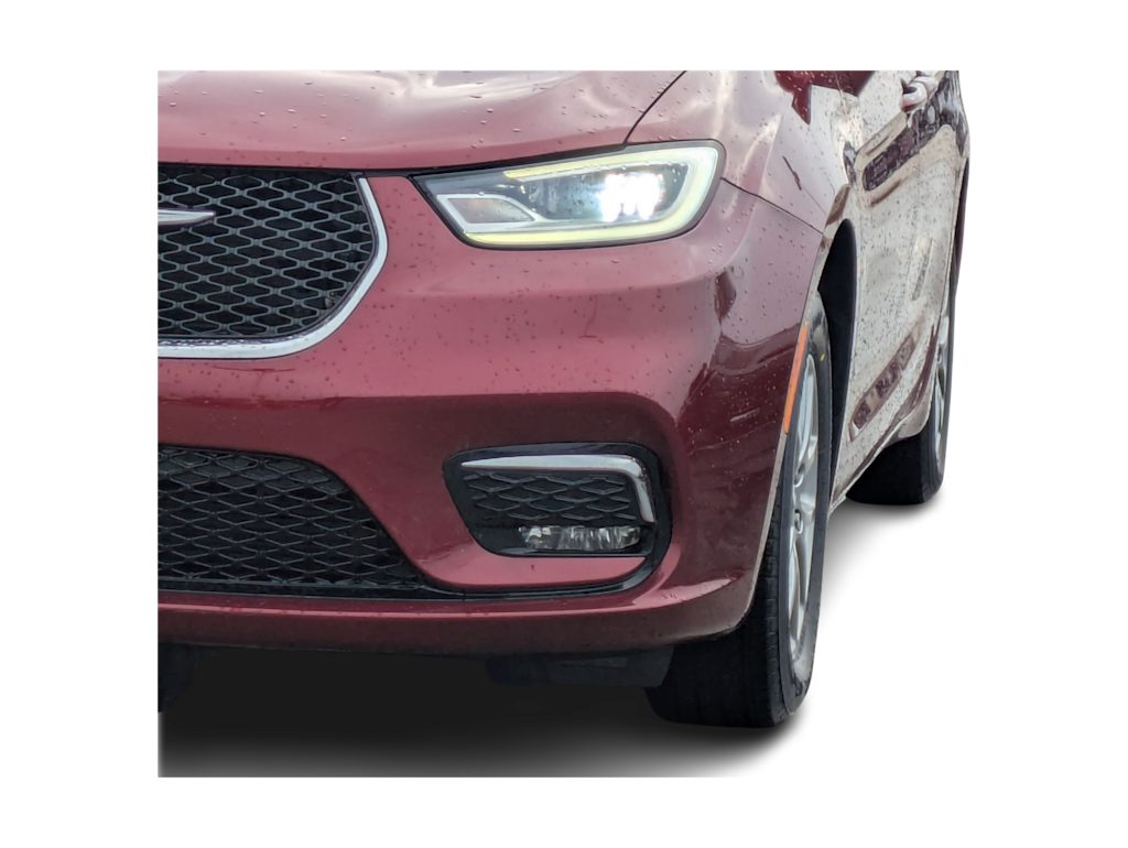 Thumbnail: 2021 Chrysler Pacifica - 22